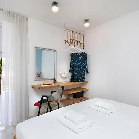 Vouliagmeni Stylish Homes By Blupine Athens Exterior photo