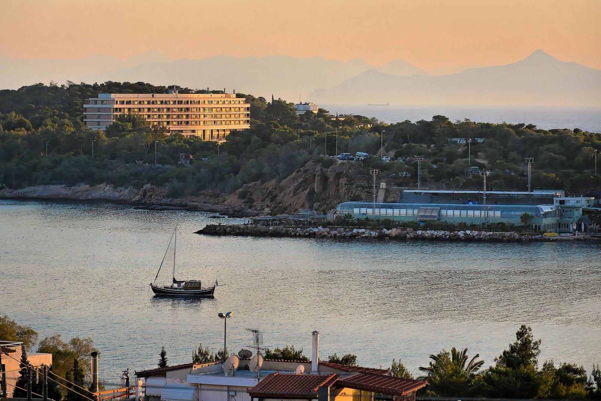 Vouliagmeni Stylish Homes By Blupine אתונה
